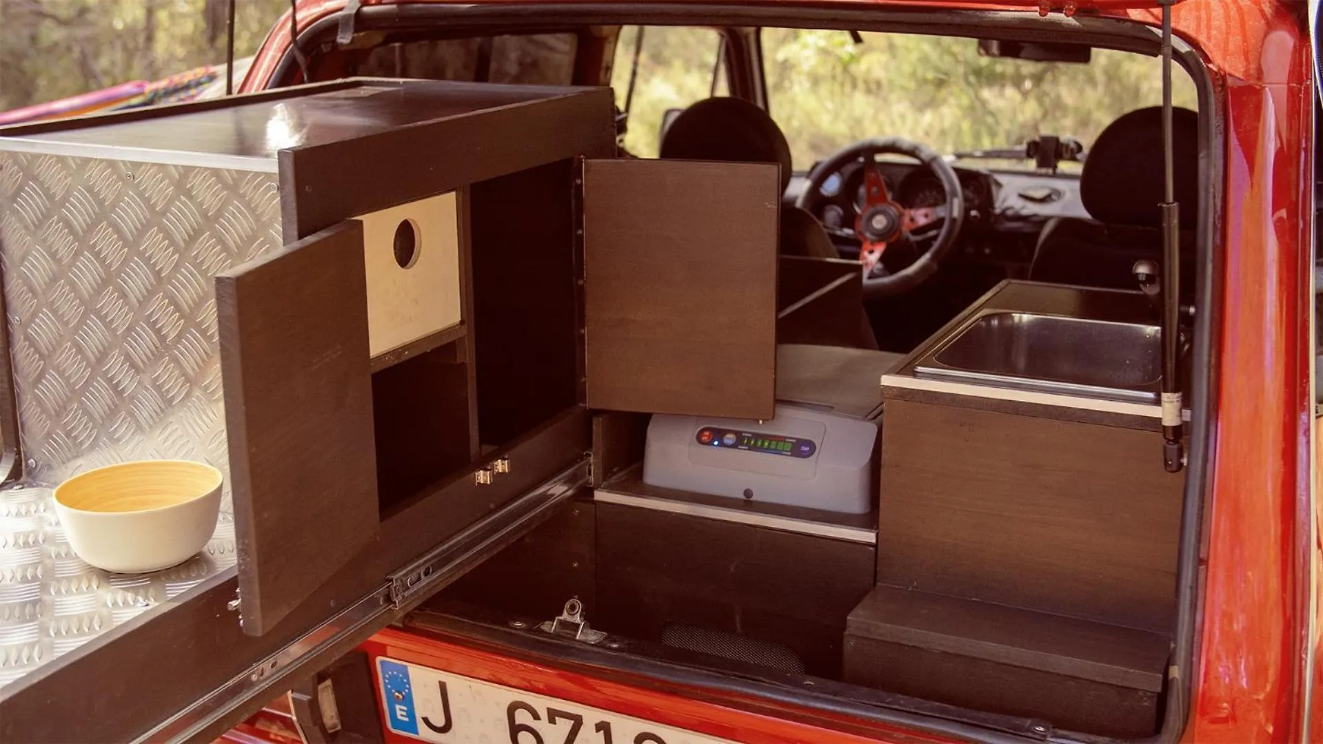 略夫雷加特河畔奥斯皮塔莱特Lada Niva Camperized - Available In Barcelona公寓 0*, 略夫雷加特河畔奥斯皮塔莱特 西班牙