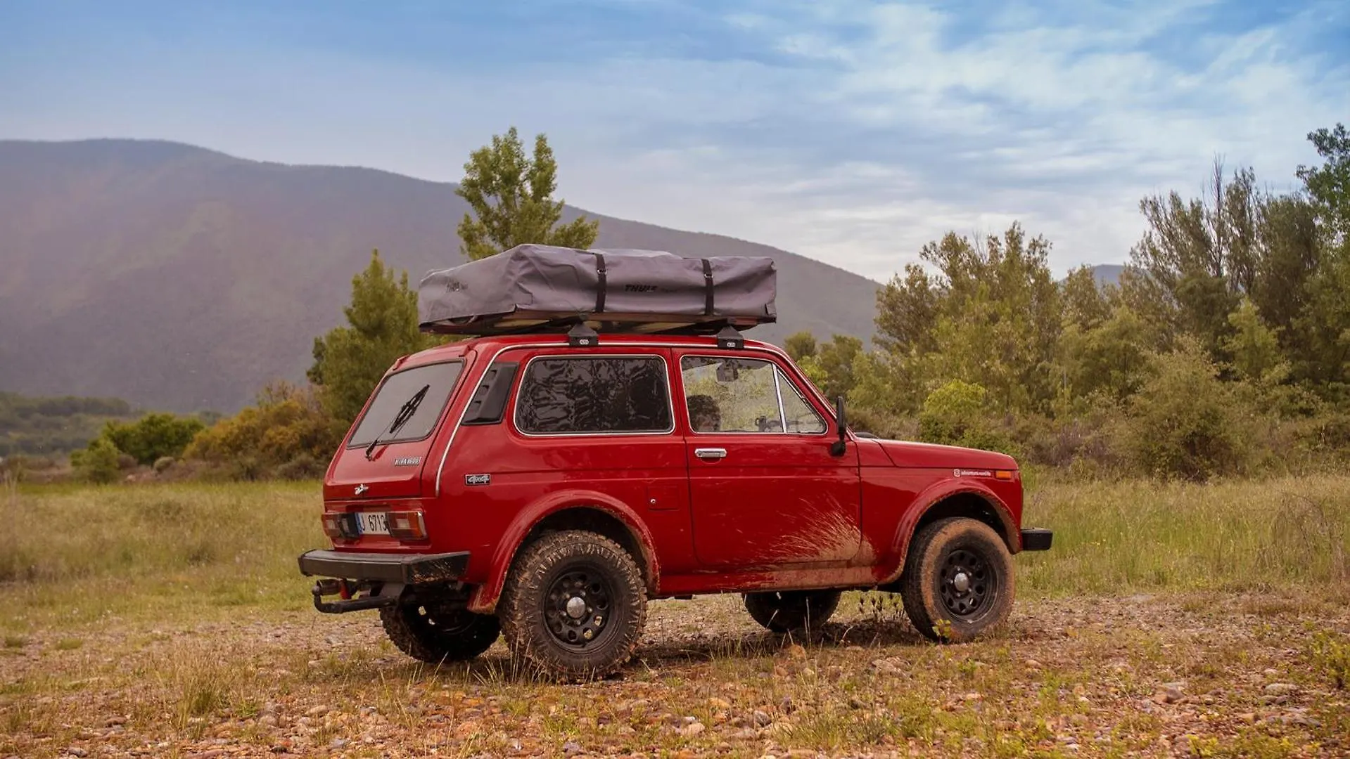 略夫雷加特河畔奥斯皮塔莱特Lada Niva Camperized - Available In Barcelona公寓 略夫雷加特河畔奥斯皮塔莱特